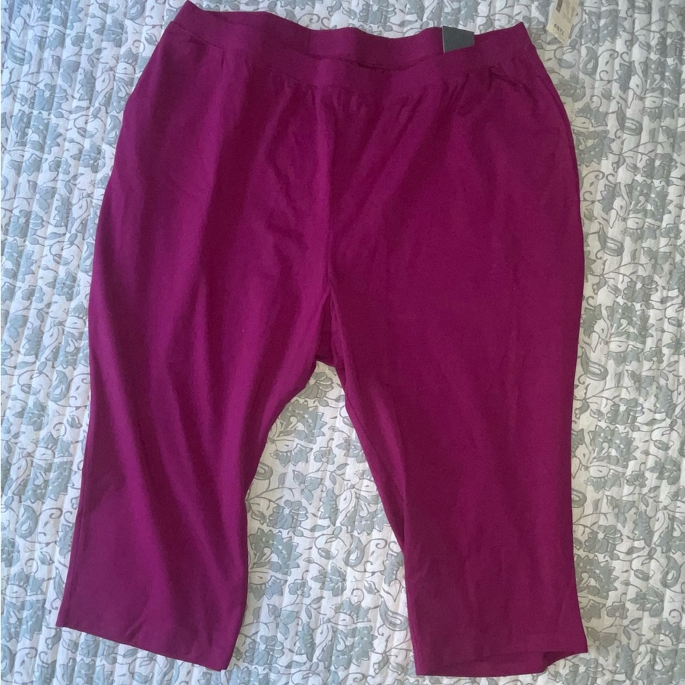 Vibrant Purple Cropped Pants